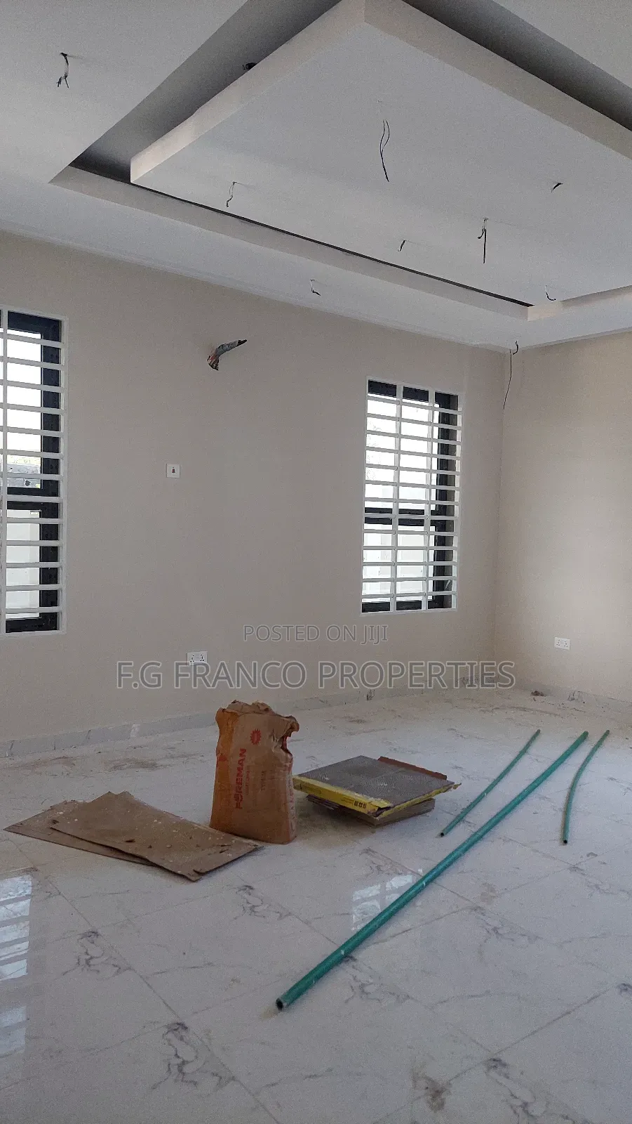 4bdrm House in Kg. Franco, Spintex for sale