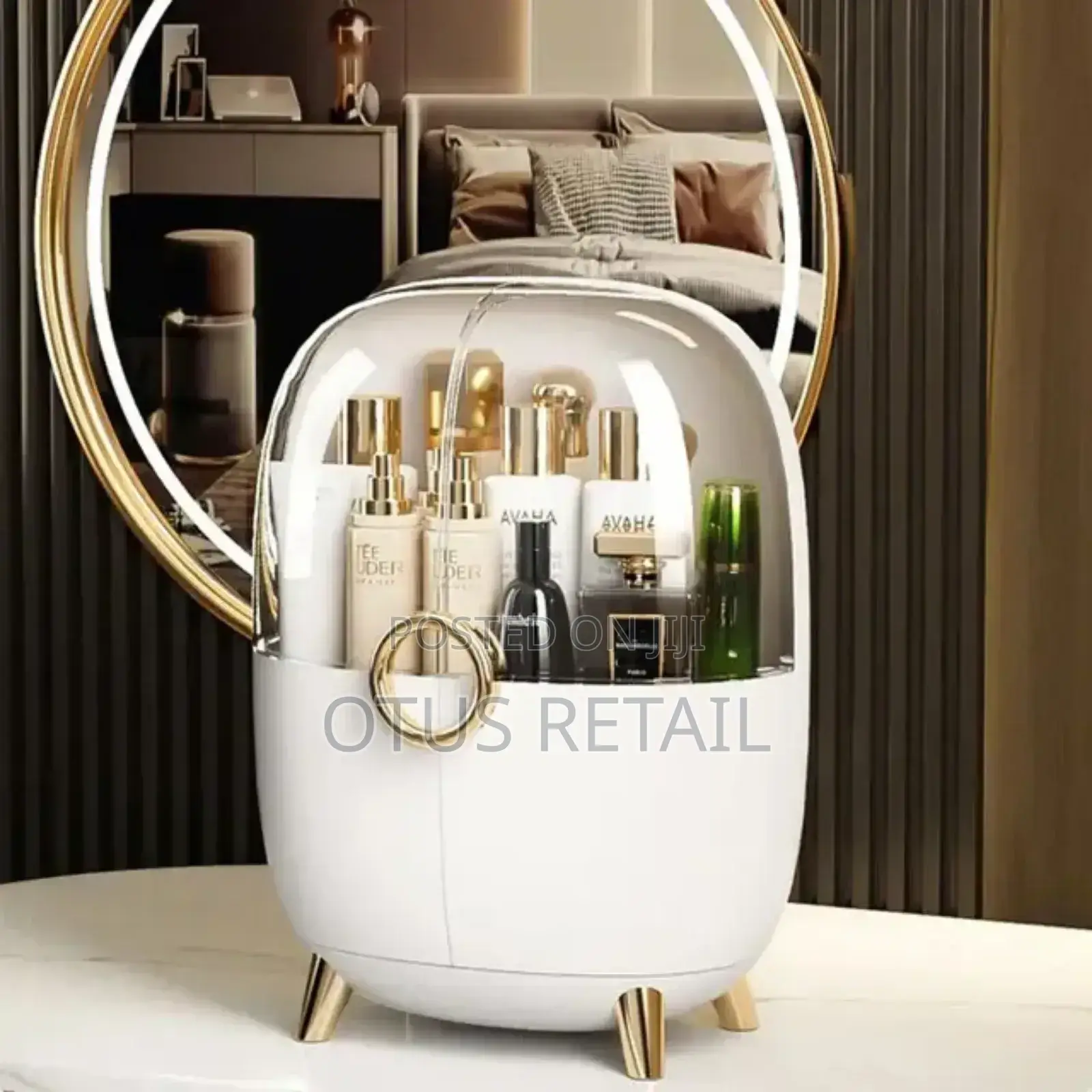 Cosmetic Stroage