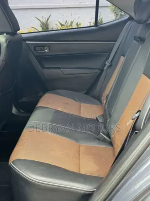 Toyota Corolla S Plus 4dr Sedan (1.8L 4cyl 6M) 2015 Gray