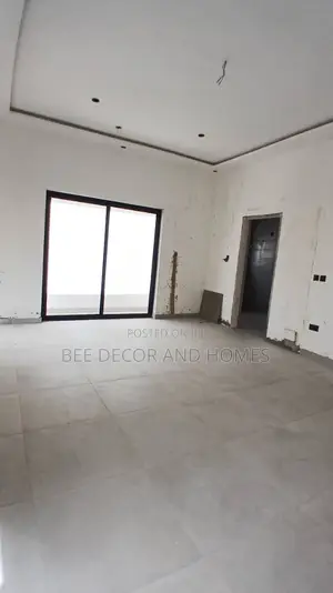 3bdrm Townhouse/Terrace in Bee Decor & Homes, West Legon for sale