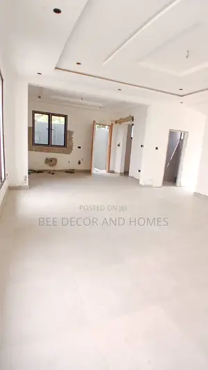 3bdrm Townhouse/Terrace in Bee Decor & Homes, West Legon for sale