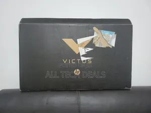 New Laptop HP Victus 15 8GB Intel SSD 512GB