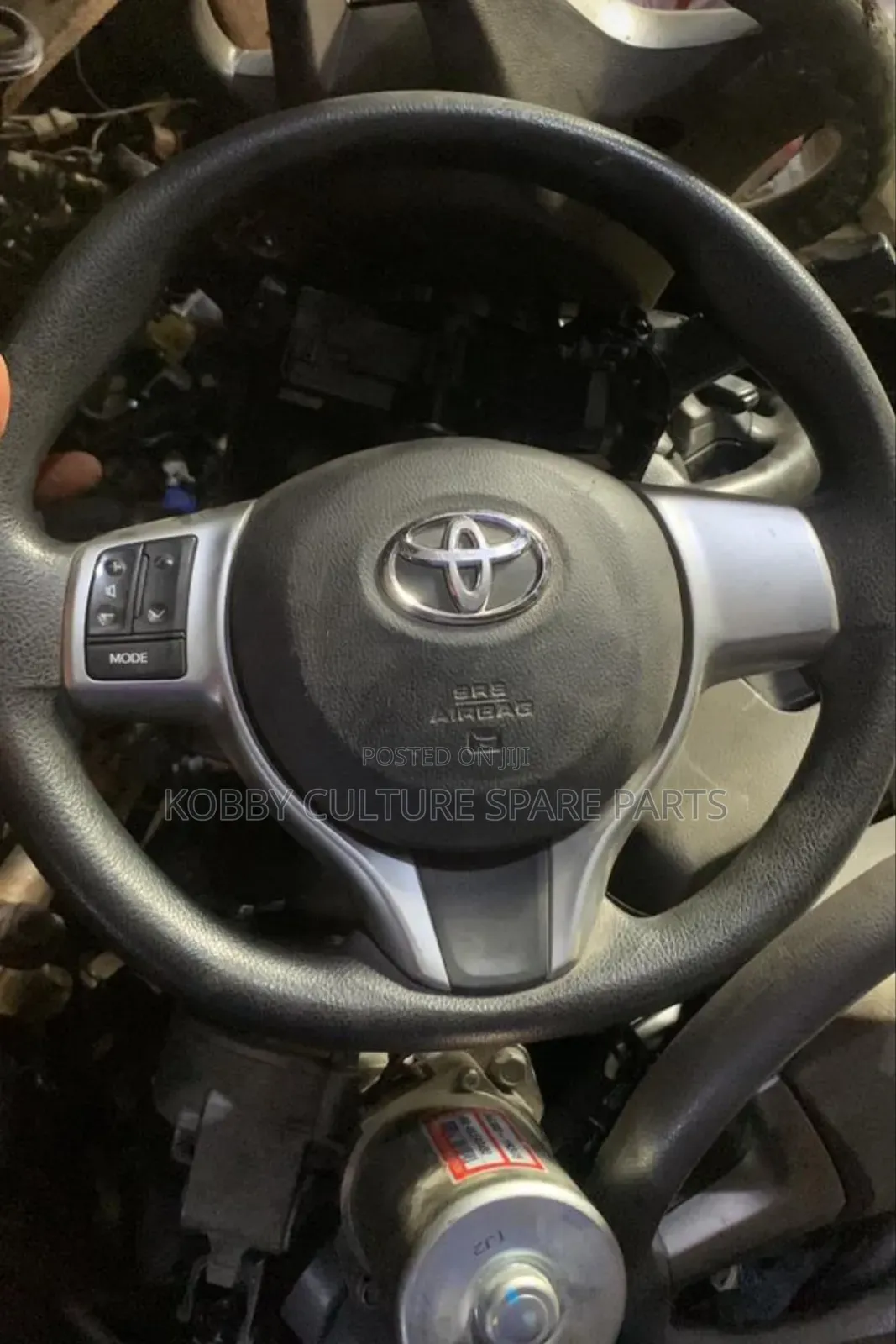 Original Toyota Vitz Steering Wheel Available for All Cars