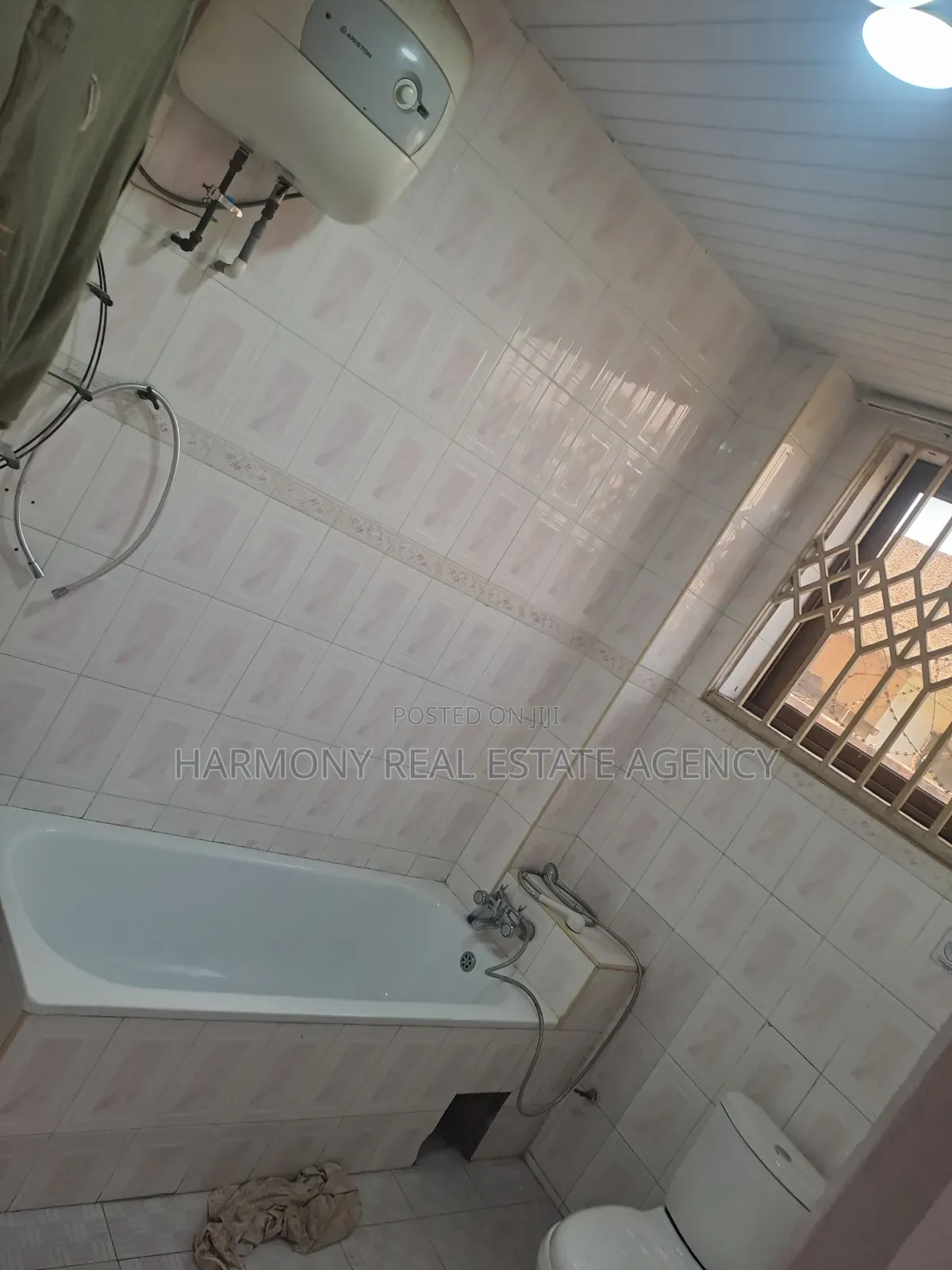 3bdrm Apartment in Achimota for rent