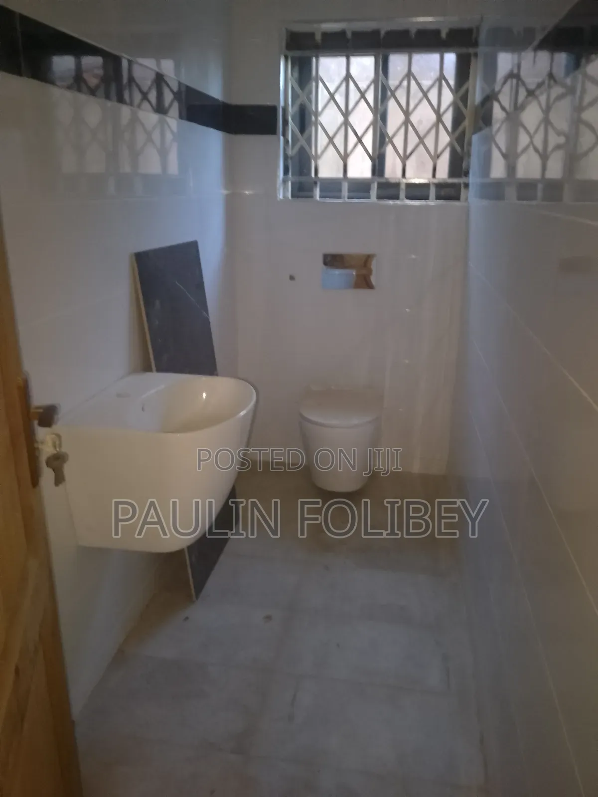 3bdrm House in Dg Properties, Ablekuma for rent