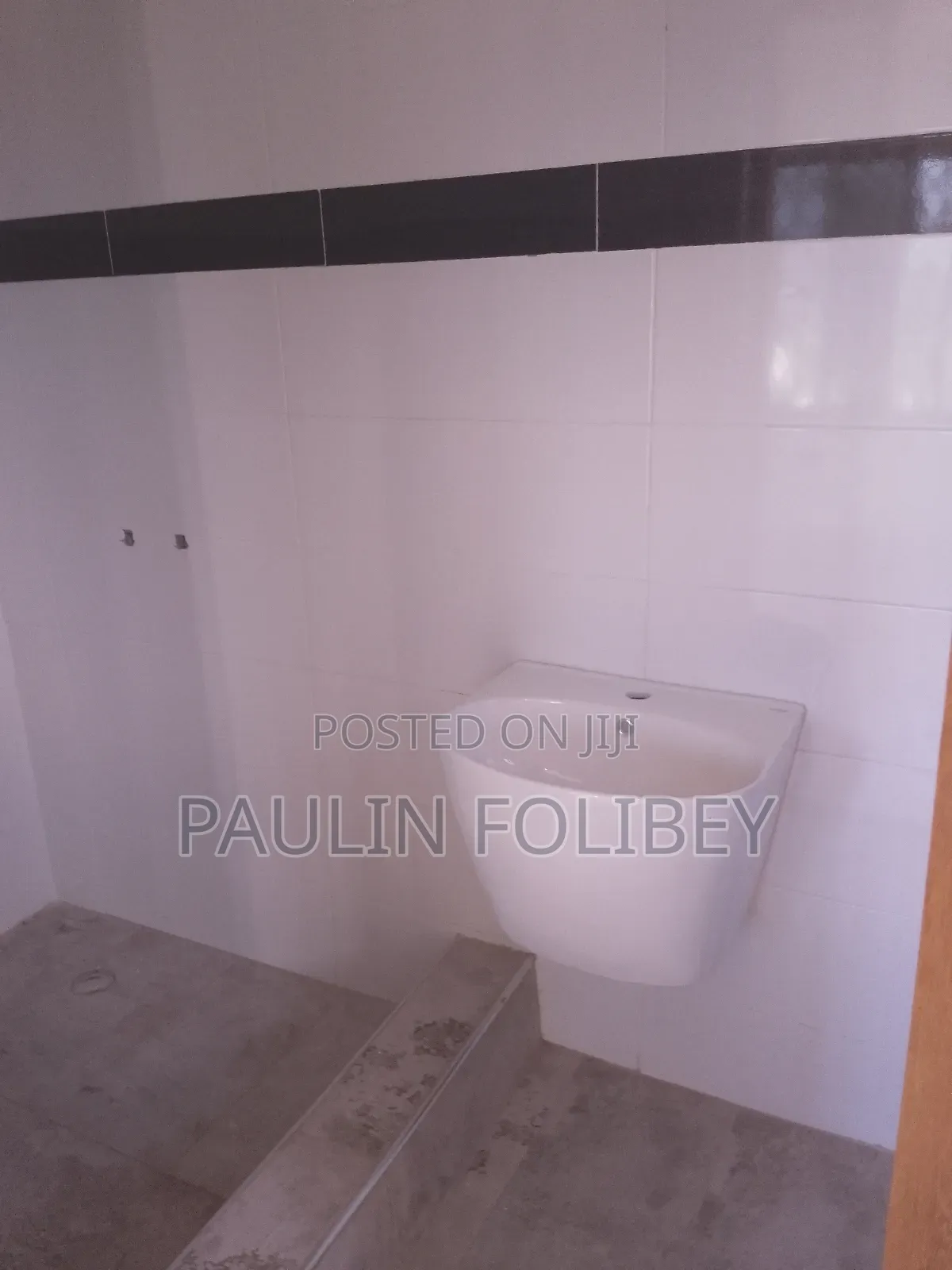 3bdrm House in Dg Properties, Ablekuma for rent