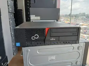Desktop Computer Fujitsu Esprimo P757/E90+ 4GB Intel Pentium HDD 500GB