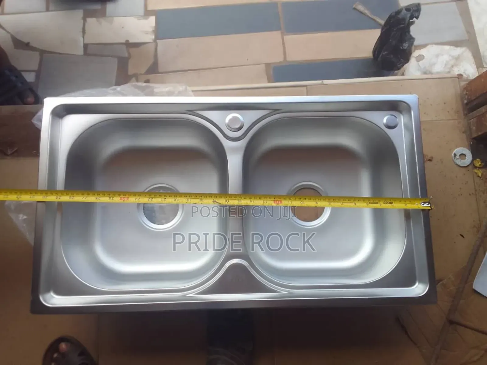 Double Armless Kitchen Sink Set With Tap