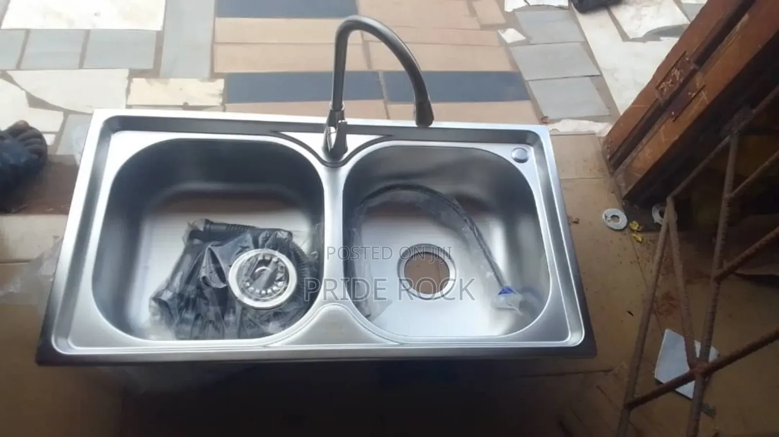 Double Armless Kitchen Sink Set With Tap