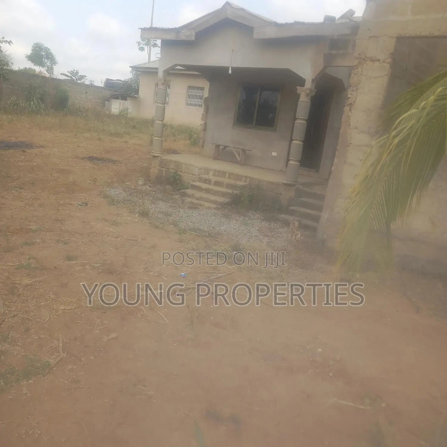 2bdrm House in Kasoa Big Apple for sale