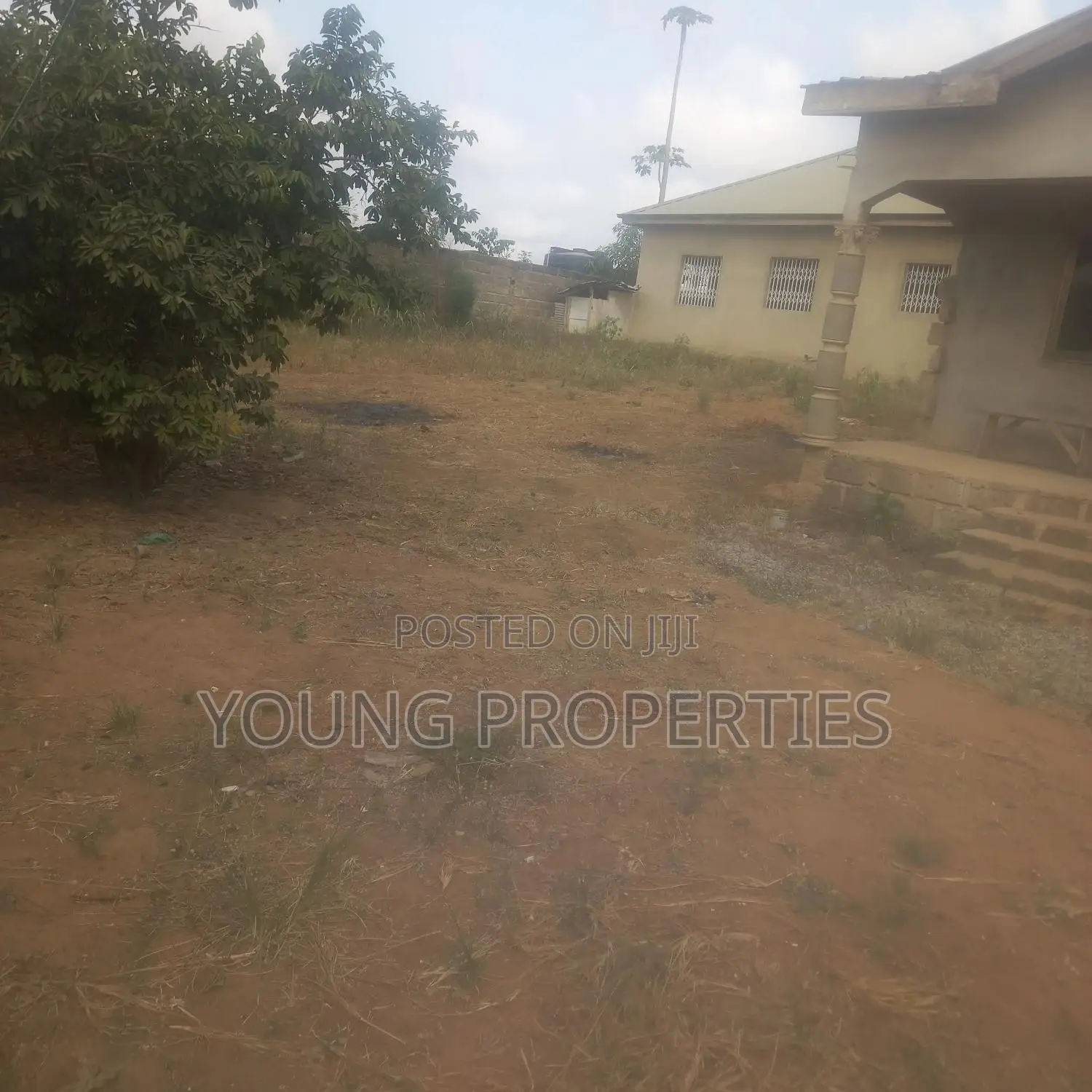 2bdrm House in Kasoa Big Apple for sale