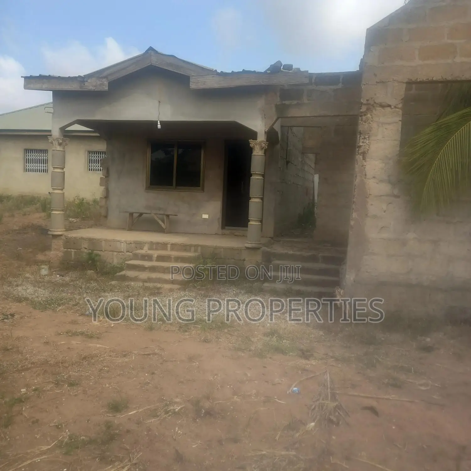 2bdrm House in Kasoa Big Apple for sale