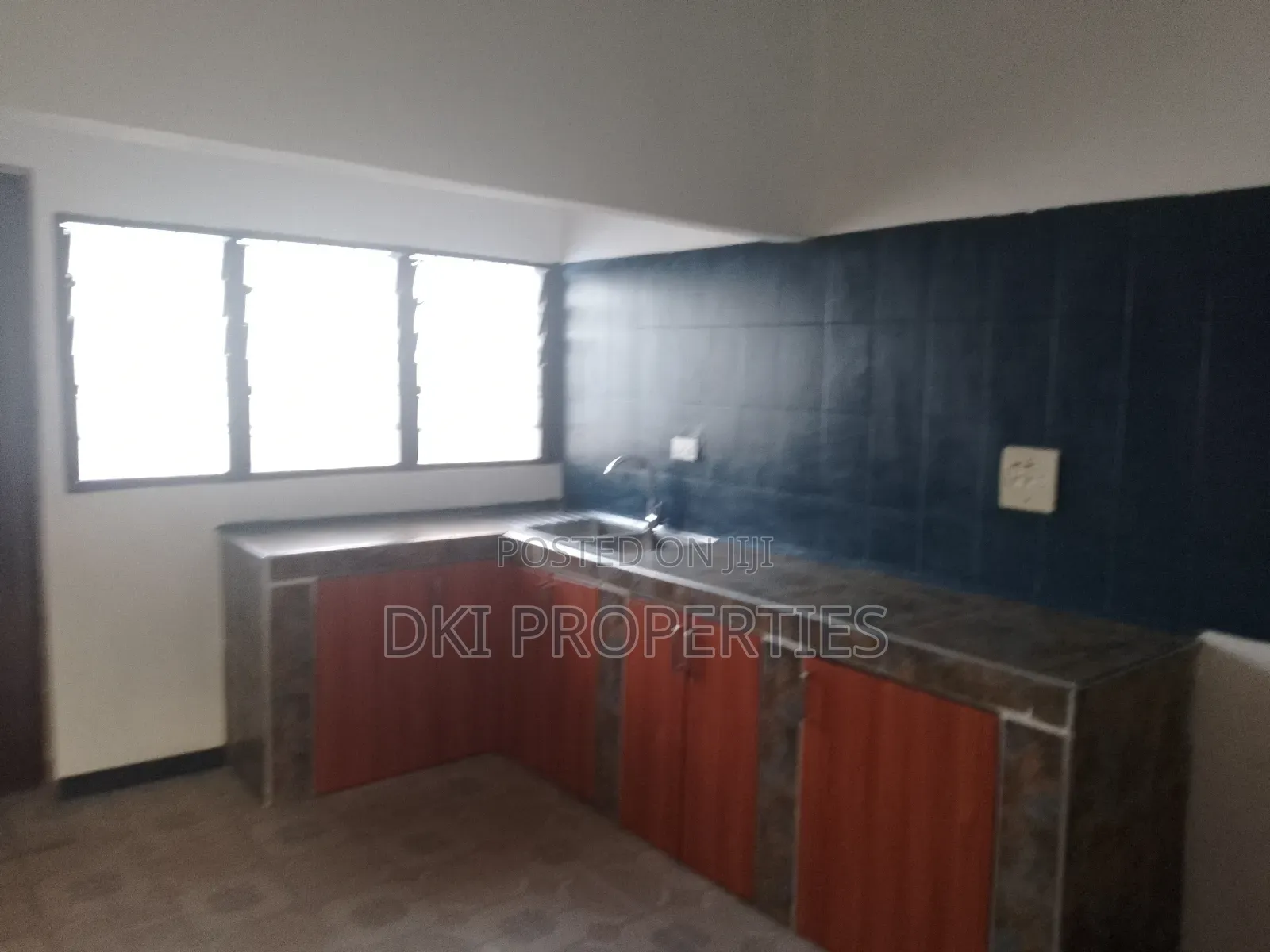 3bdrm House in Dki Properties, New Legon for sale