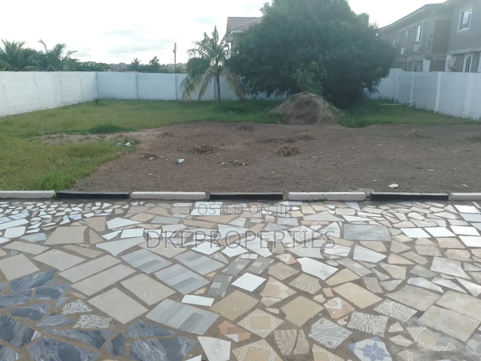 3bdrm House in Dki Properties, New Legon for sale
