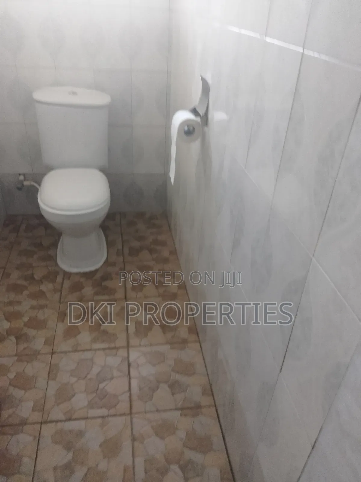 3bdrm House in Dki Properties, New Legon for sale