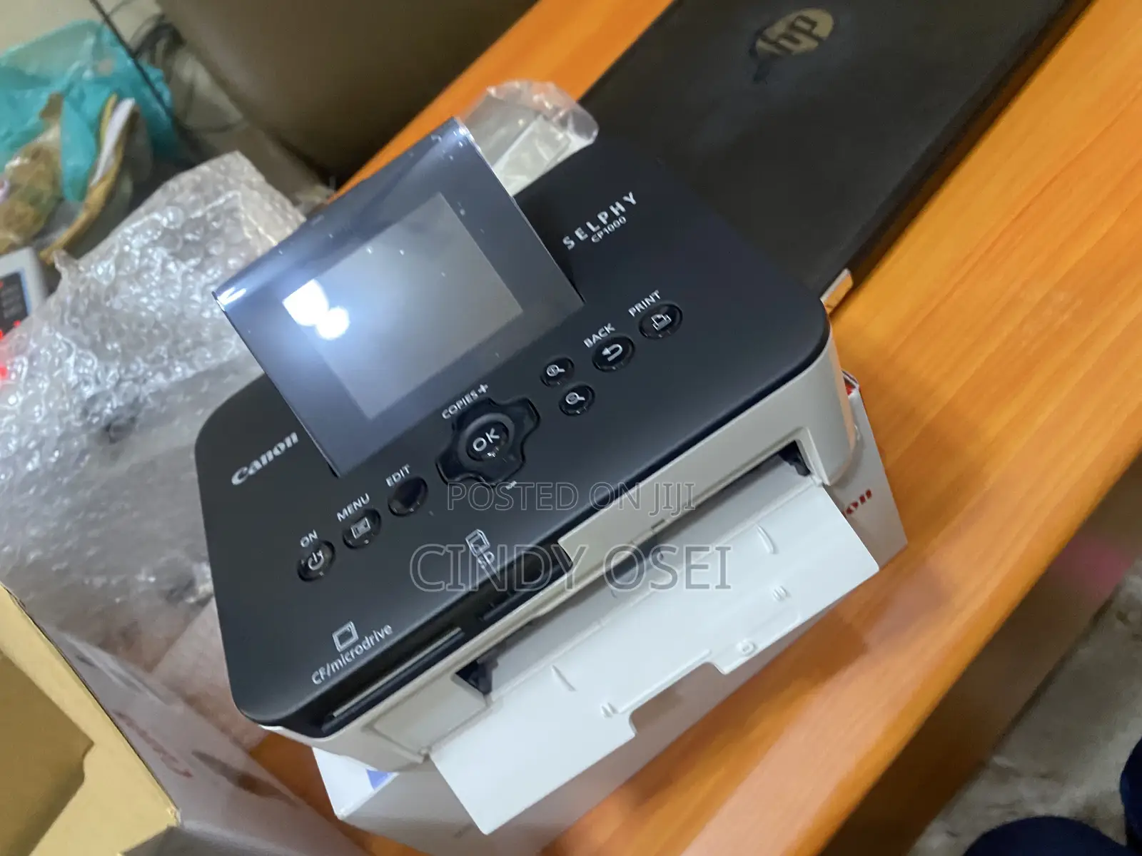 Showy Canon Selphy Compact Cp1000 Photo Printer
