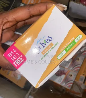St. Ives Scrub Bar Soap With Coconut Water, Aloe and Walnut