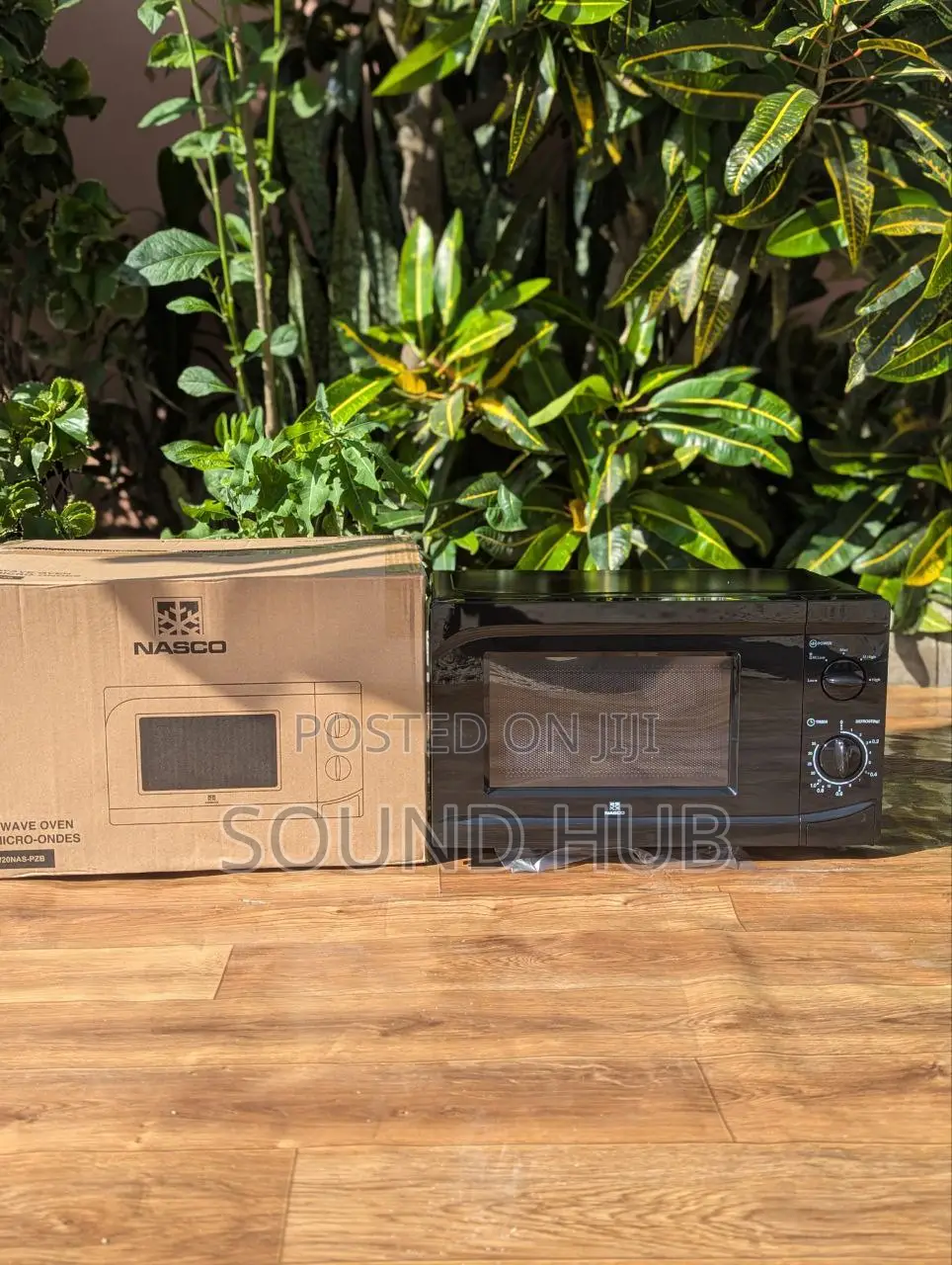 Nasco 20ltrs Solo Microwave
