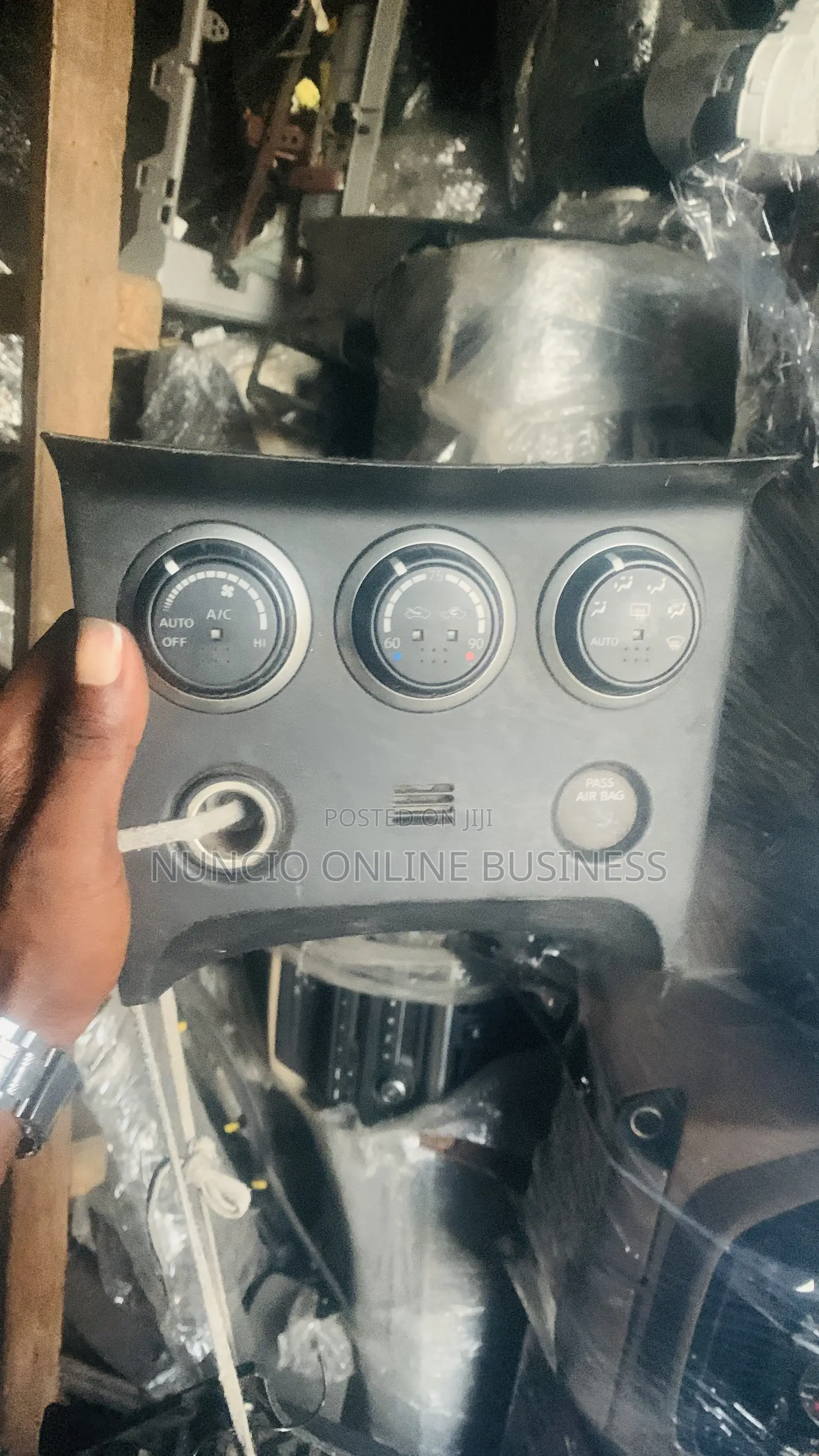 Nissan Rogue 2010 Ac Switch