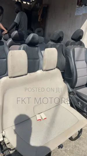 Kia,Toyota,Honda,Hyundai,Benz,Vw,(All Car Seats Available)