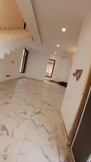3bdrm House in Bee Decor & Homes, Achimota for sale