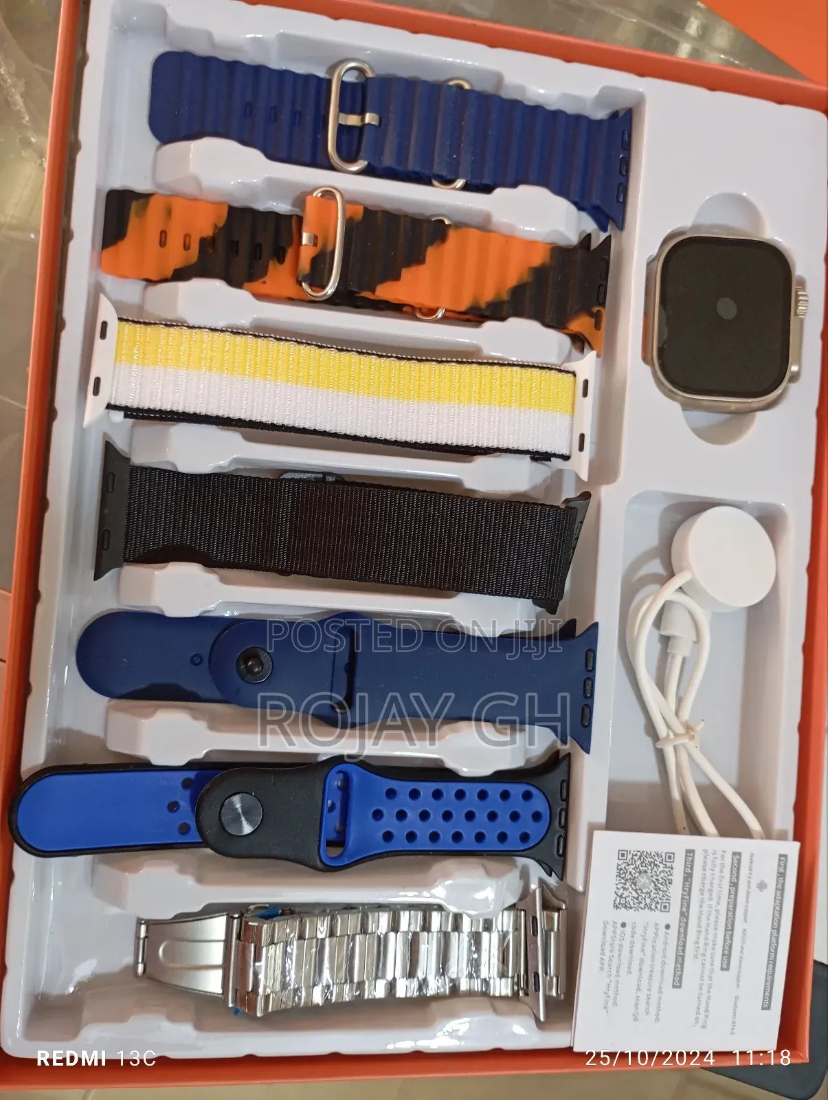 Fashion Luxury 7 in 1 Bracelets Silicon Smartwatch - Blue