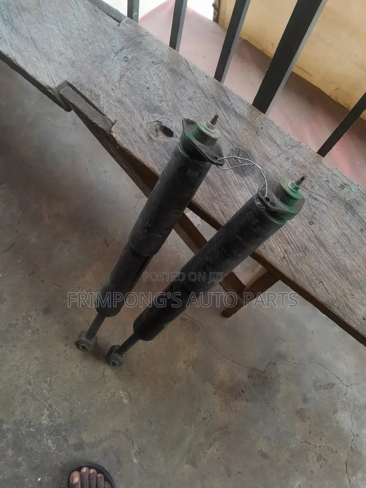Chrysler Pacifica Back Shock Absorbers