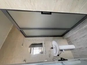 3bdrm Apartment in Batsonaa, Spintex for rent