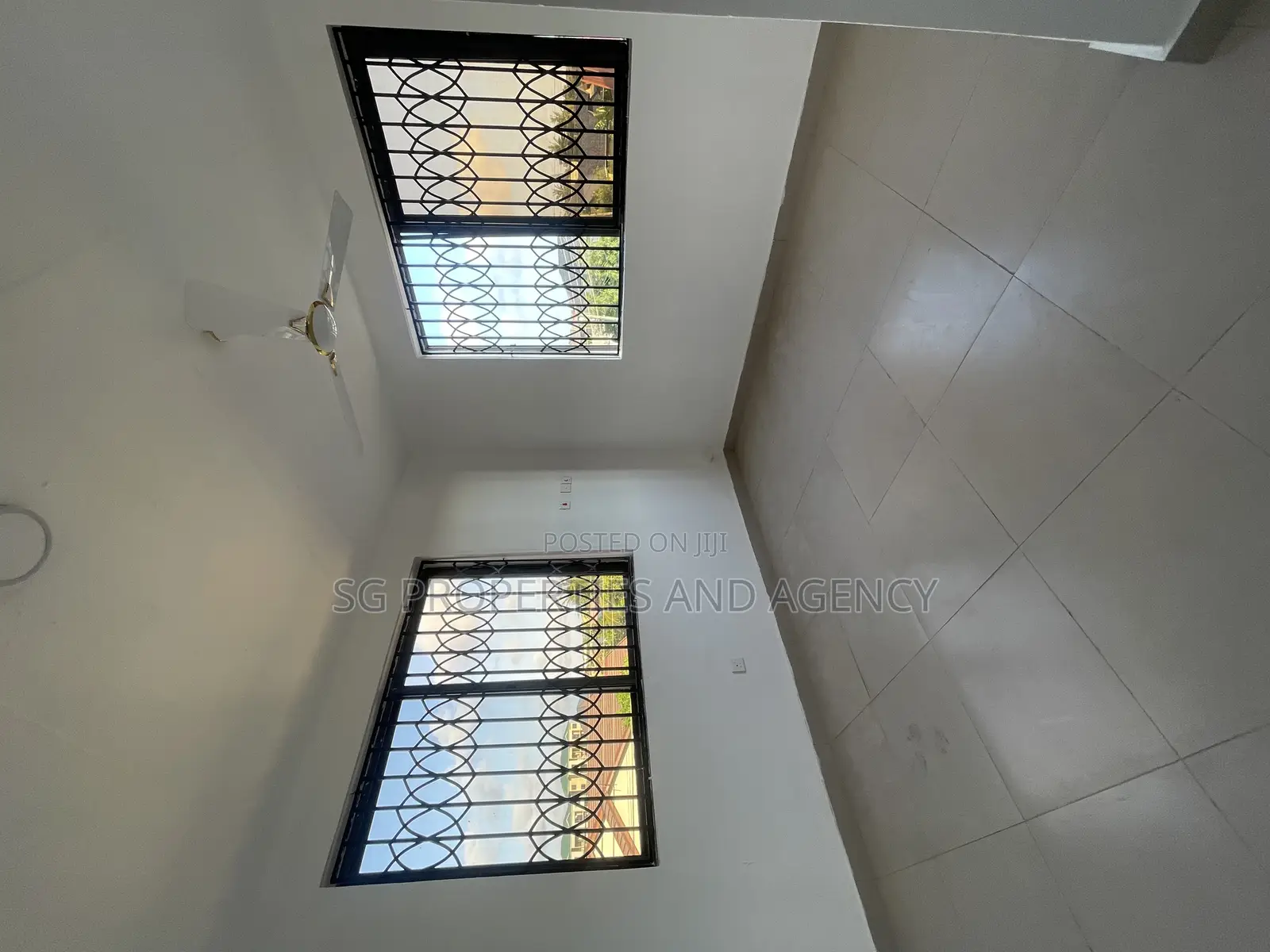 3bdrm Apartment in Batsonaa, Spintex for rent