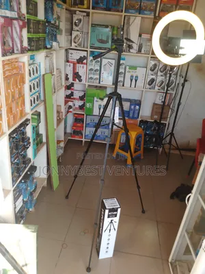 Brand New 668 Phone Tripod Stand