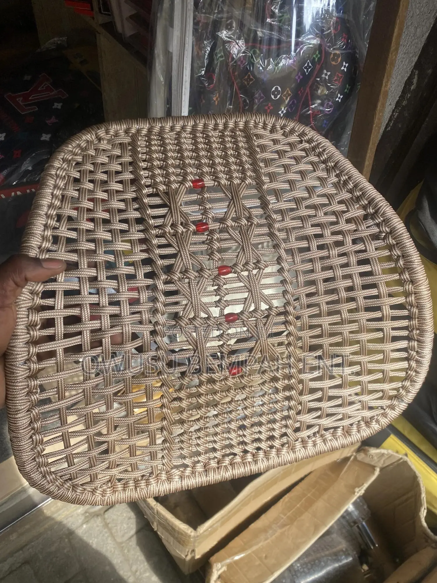 Waved Seat Support
