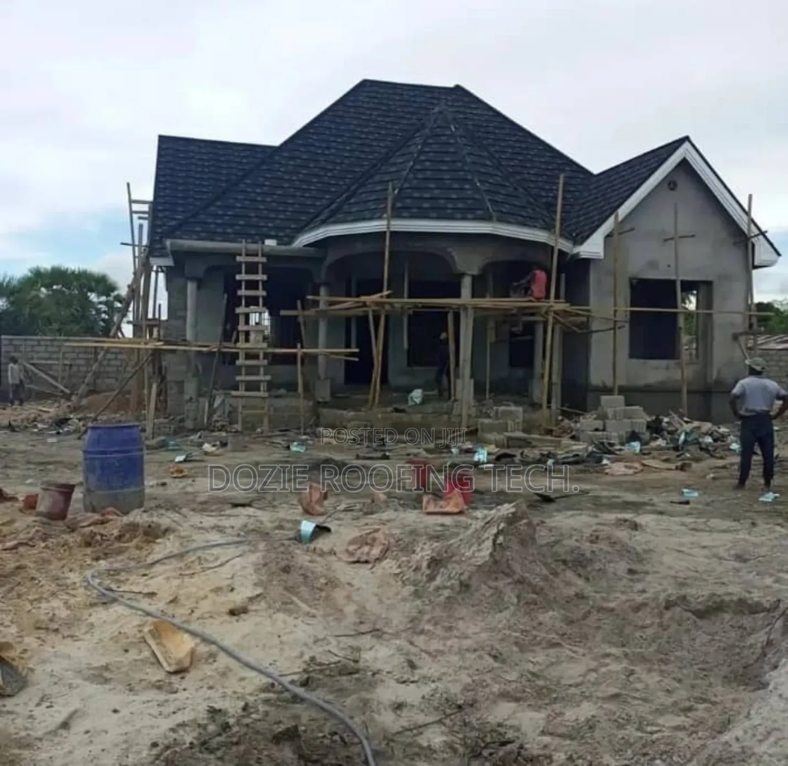 Single Roofing Sheet and Insulation