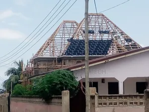 Single Roofing Sheet and Insulation