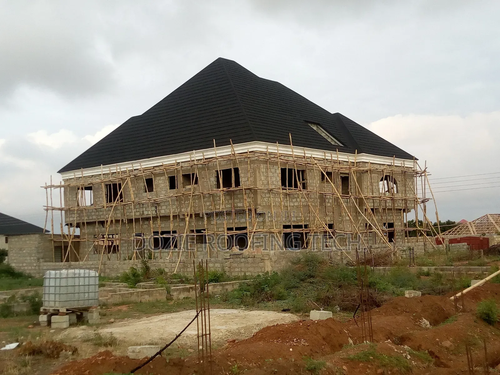 Single Roofing Sheet and Insulation