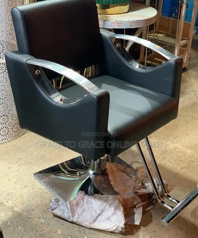 Saloon Chair