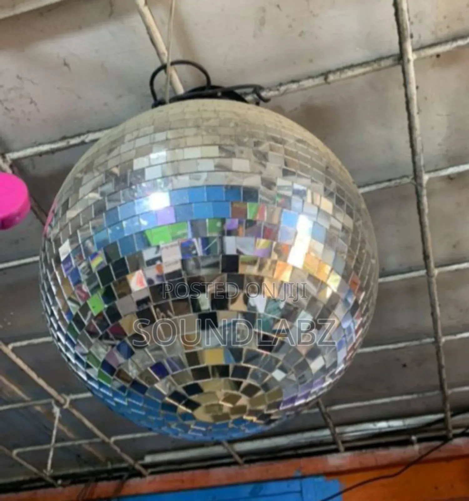 Mirror Ball (Silver) - Big [50x50]