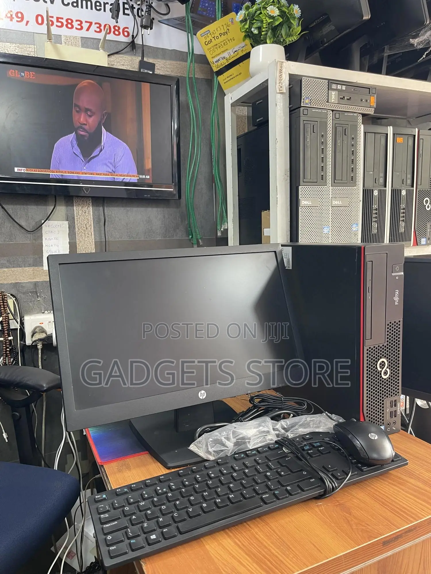 Desktop Computer Fujitsu Esprimo P757/E85+ 8GB Intel Core I5 SSD 500GB