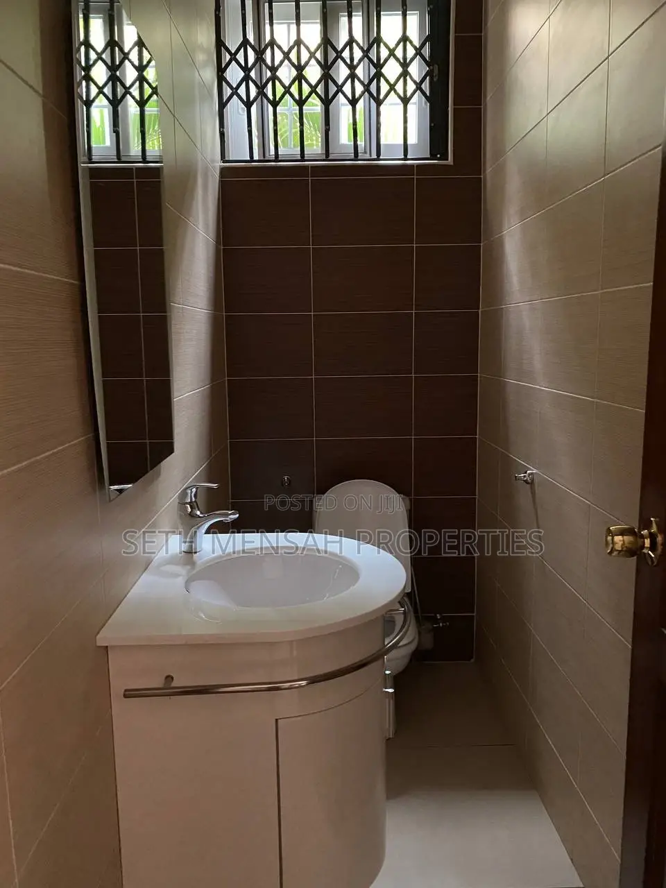 4bdrm House in Skm, Achimota for rent