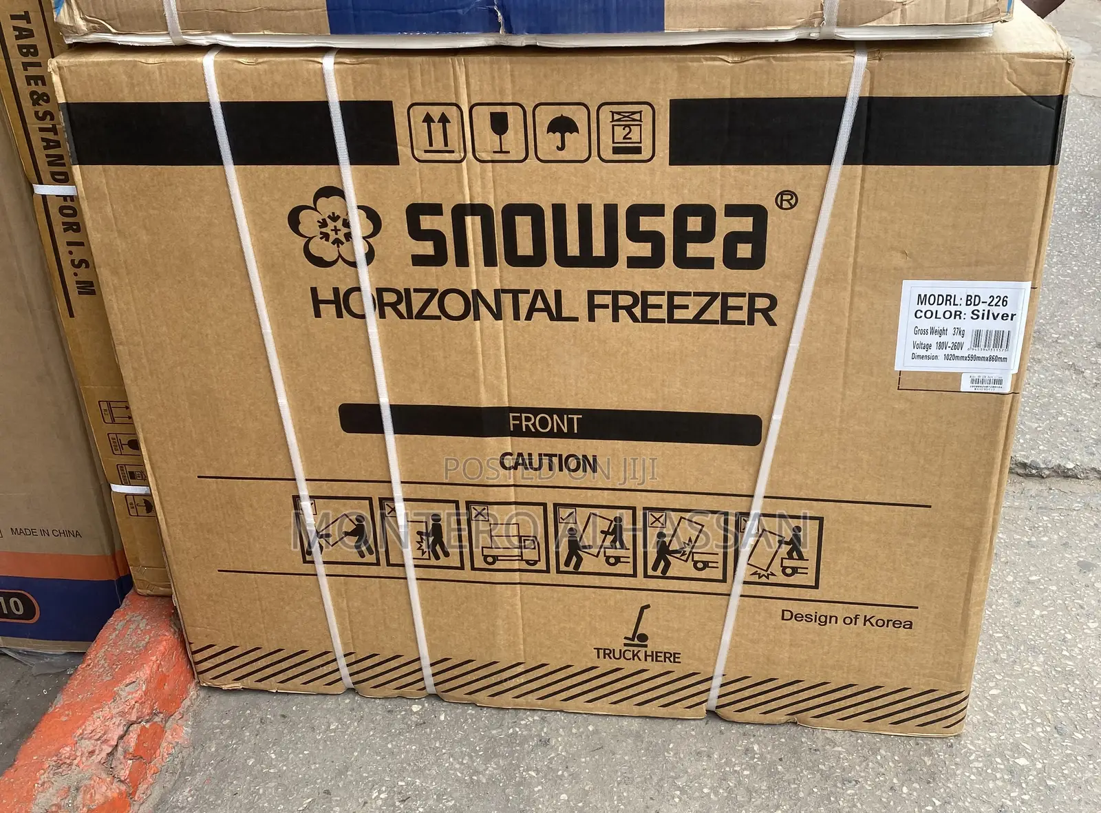 Snowsea 200 Liters Freezer