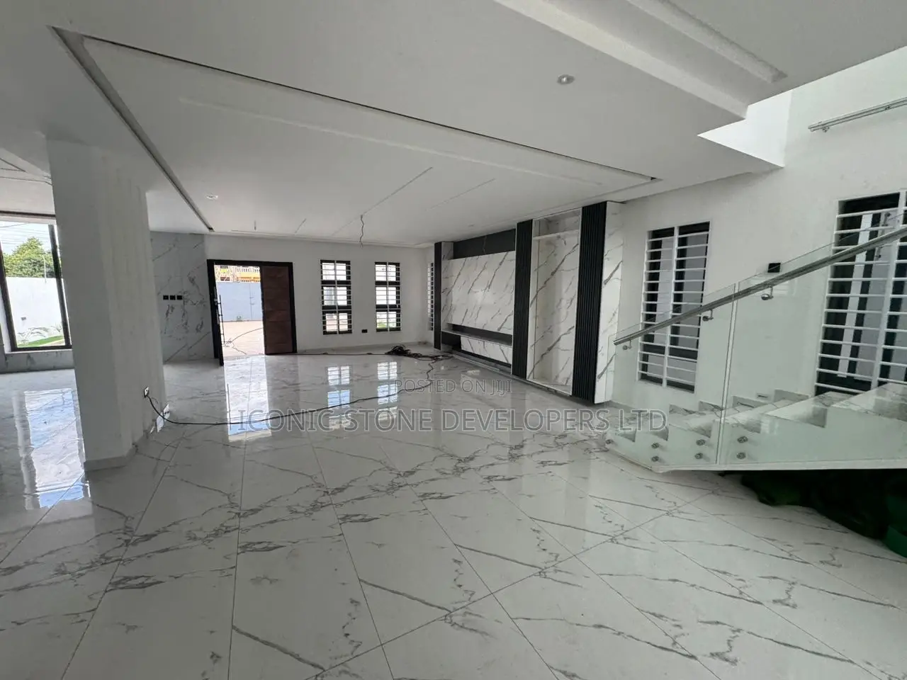 4bdrm House in Adenta for sale