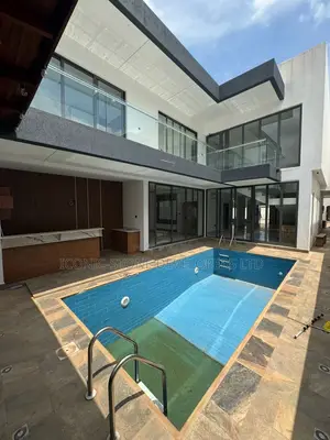 4bdrm House in Adenta for sale