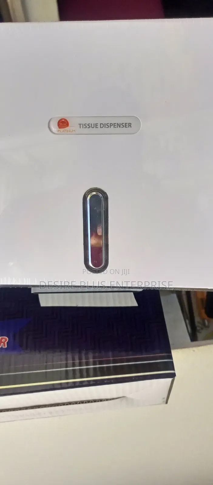 Hand Tissue Dispenser Holder