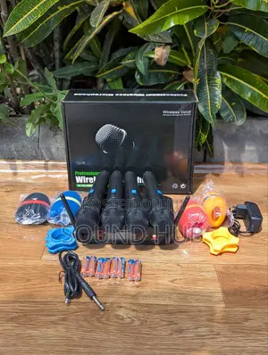 4in1 UHF Professional Wireless Microphones With Mic Covers