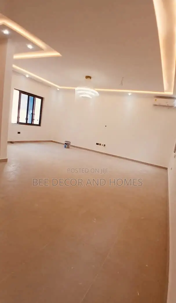 4bdrm Mansion in Bee Decor & Homes, East Legon for sale