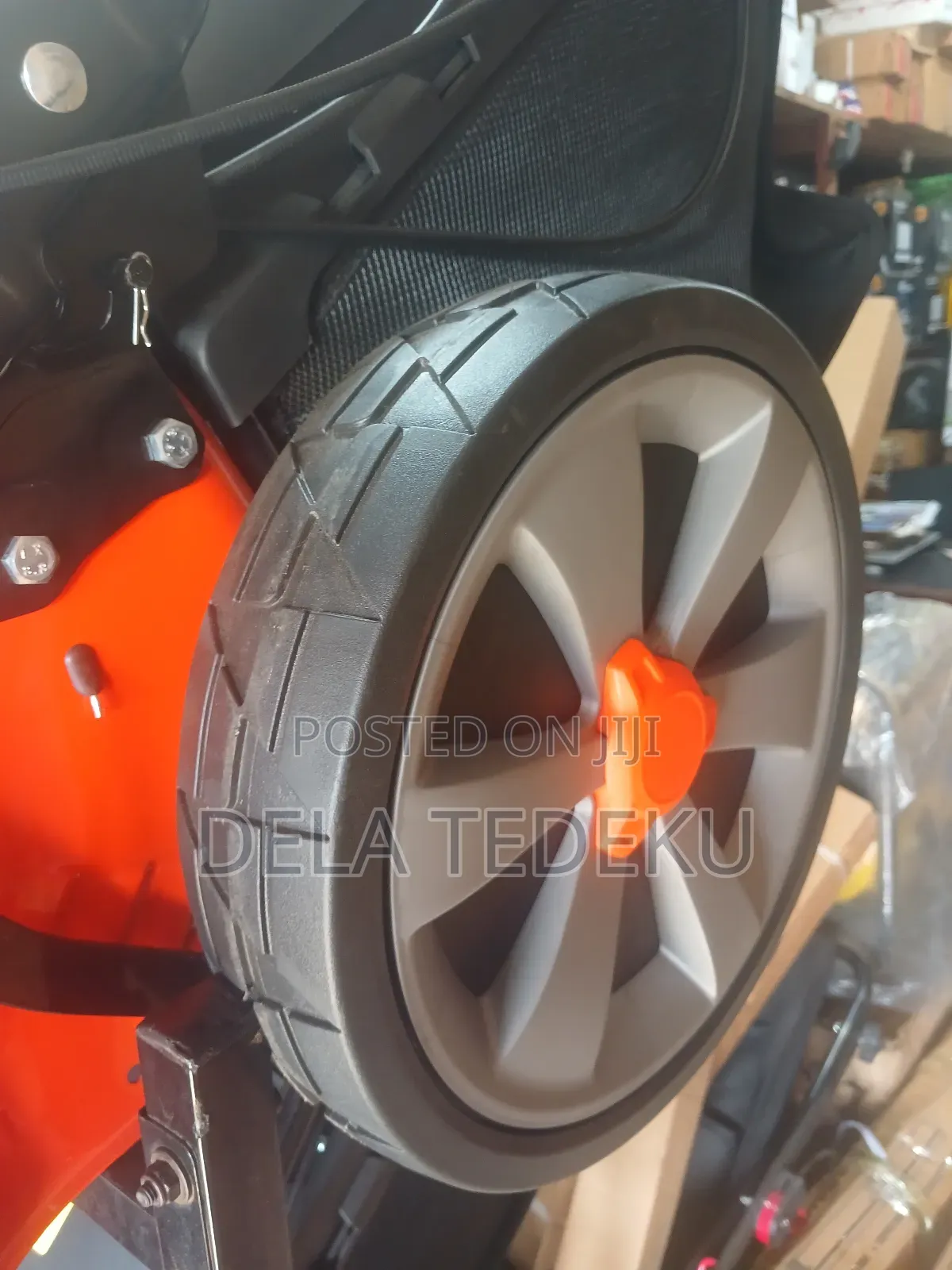 8.0hp /196cc C and J Heavyduty Selfpropelled Lawnmower/Caprice