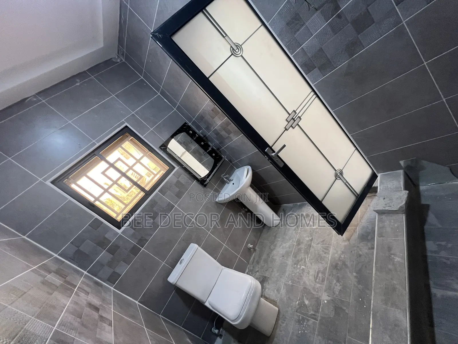 4bdrm House in Bee Decor & Homes, North Legon for sale