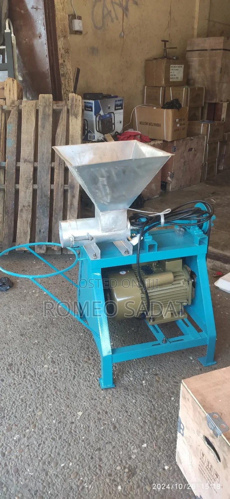 FUFU Machine With Electric Motor and Petrol Engine Complete