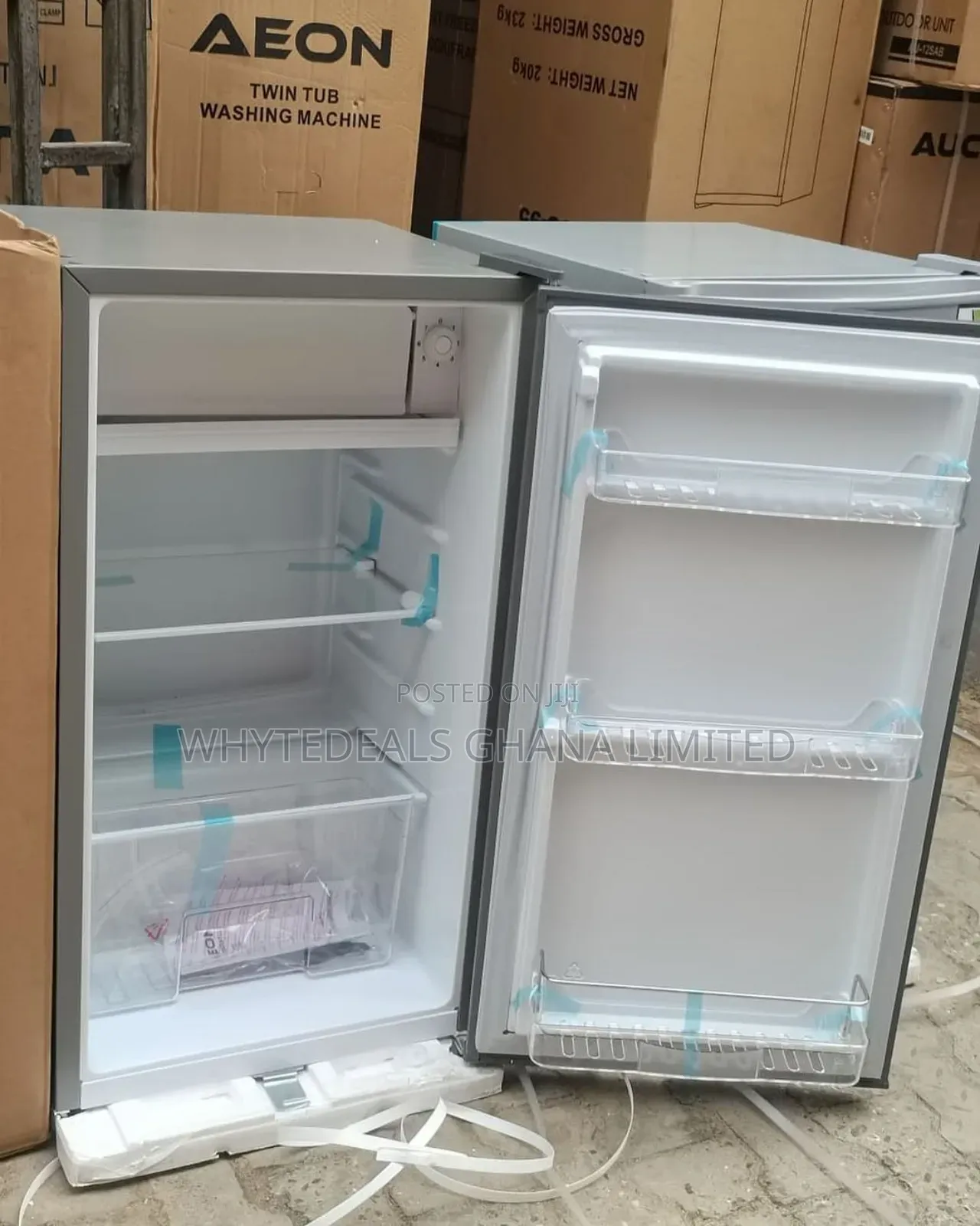 Aucma 98L Table Top Energy Saving Refrigerator| Top Freezer