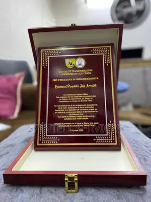 A5 Plus Wooden Award Plaque