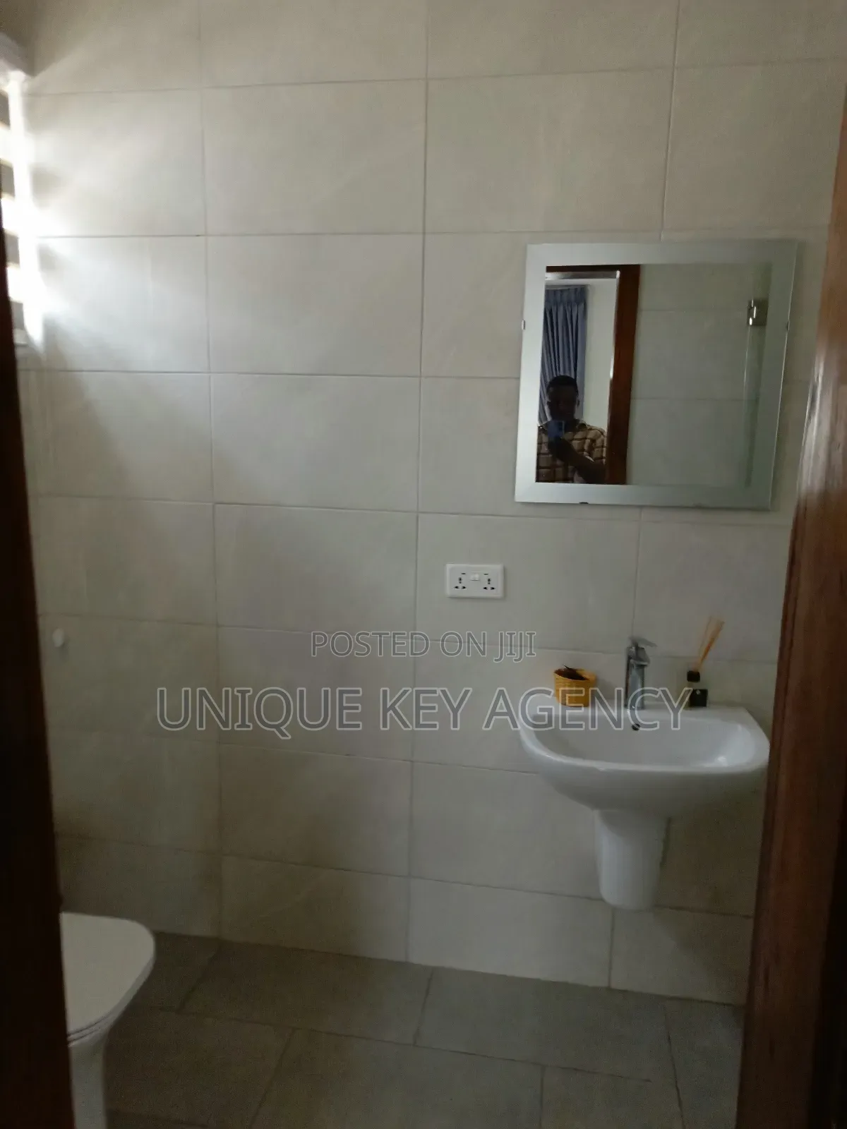 Furnished 4bdrm House in Unique Key Agency, Airport Residential Area